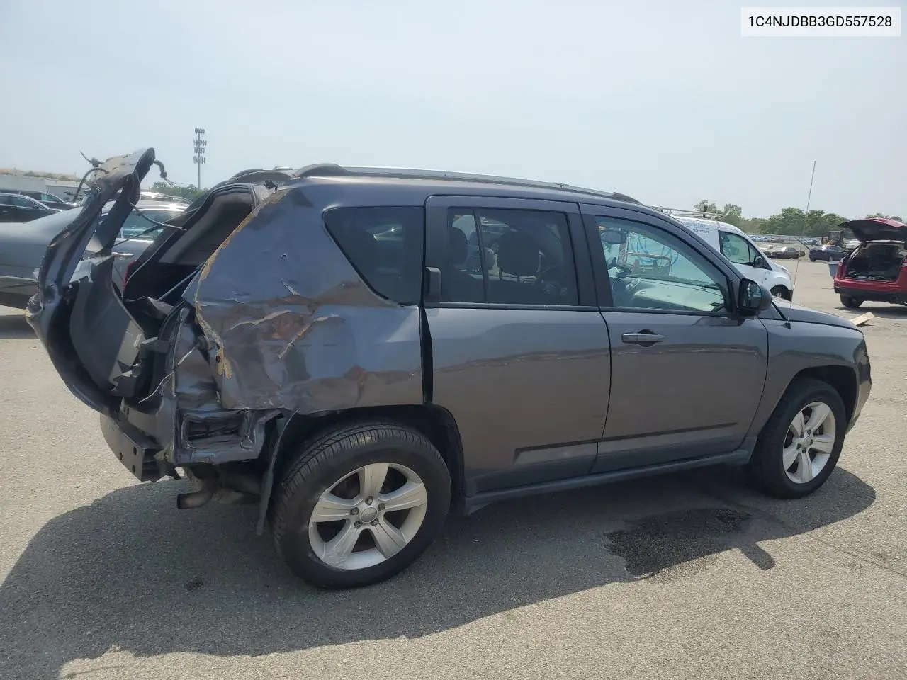 2016 Jeep Compass Sport VIN: 1C4NJDBB3GD557528 Lot: 61680275