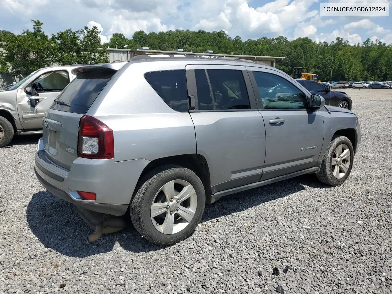2016 Jeep Compass Latitude VIN: 1C4NJCEA2GD612824 Lot: 62136265