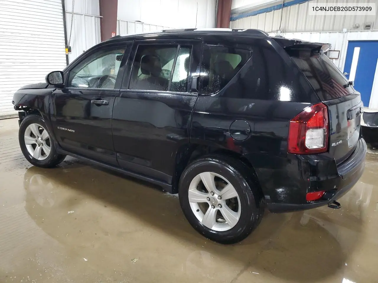 1c4njdeb2gd573909 1C4NJDEB2GD573909 2016 Jeep Compass Latitude
