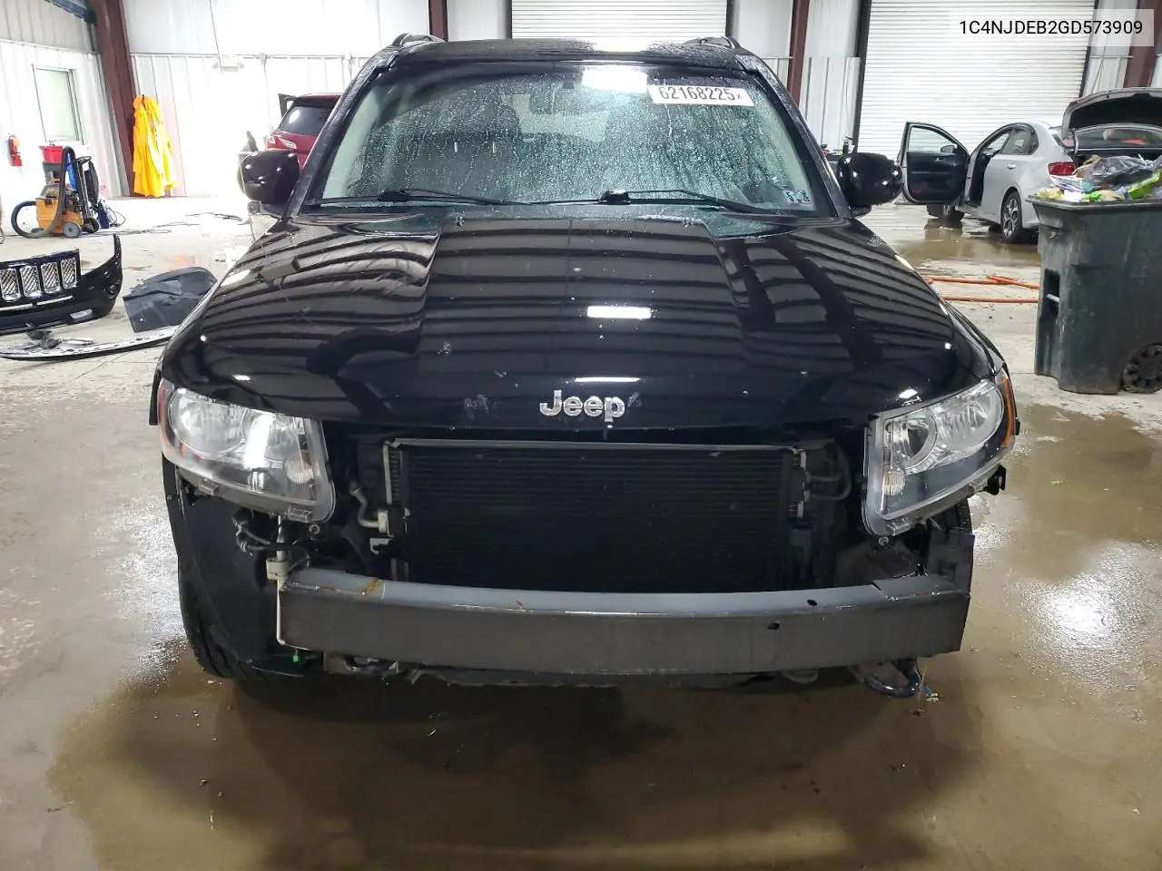 1c4njdeb2gd573909 1C4NJDEB2GD573909 2016 Jeep Compass Latitude