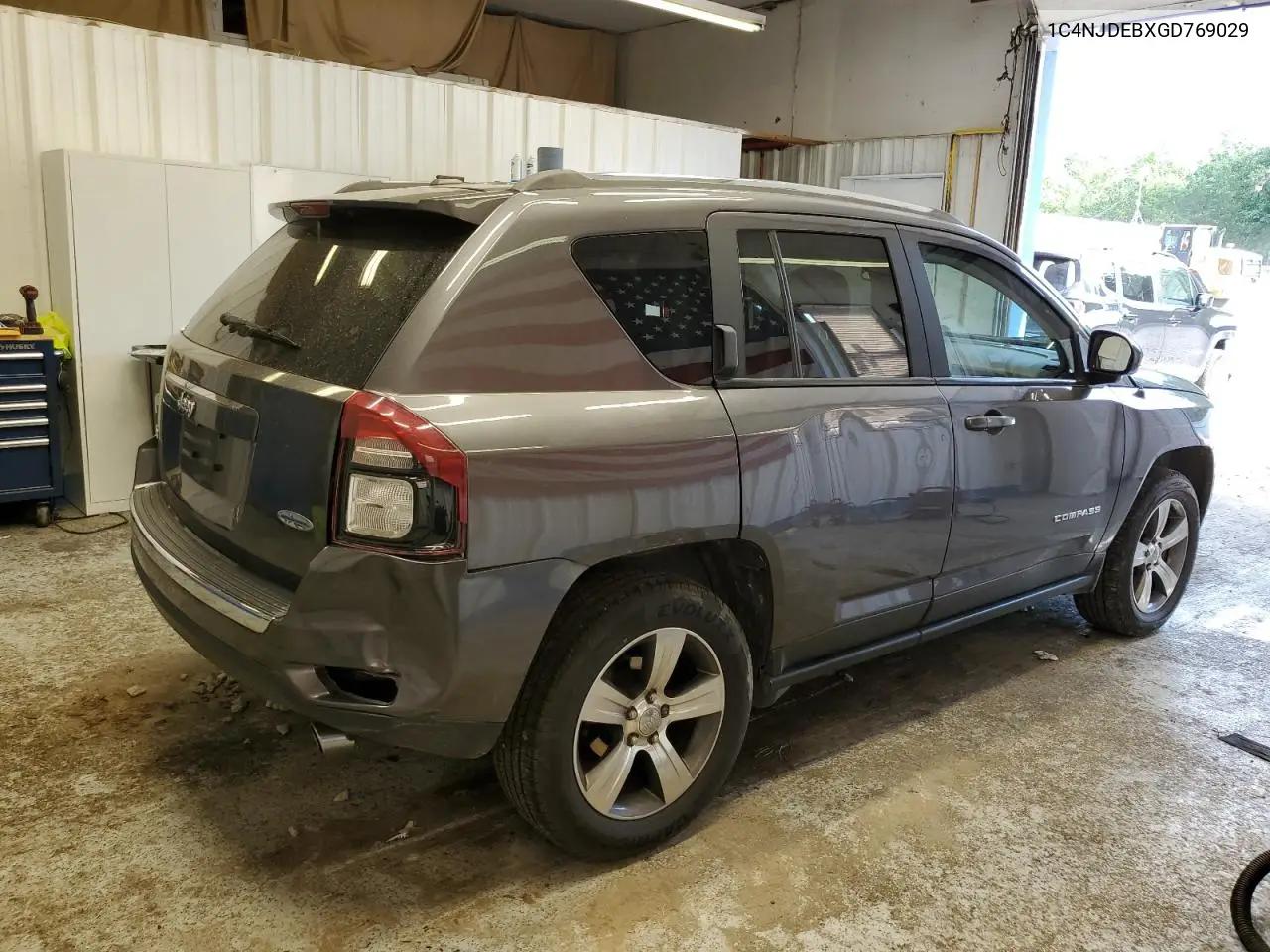 2016 Jeep Compass Latitude VIN: 1C4NJDEBXGD769029 Lot: 62302335