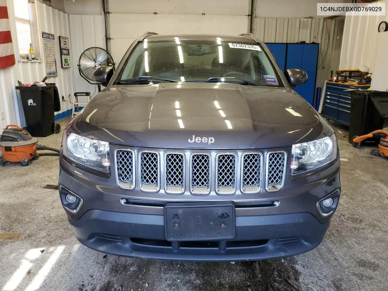 2016 Jeep Compass Latitude VIN: 1C4NJDEBXGD769029 Lot: 62302335