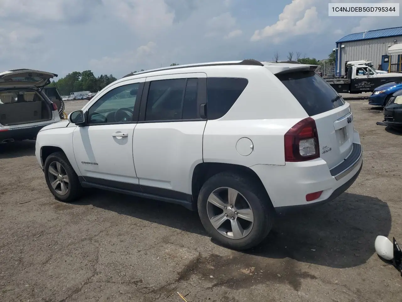 2016 Jeep Compass Latitude VIN: 1C4NJDEB5GD795344 Lot: 62455025