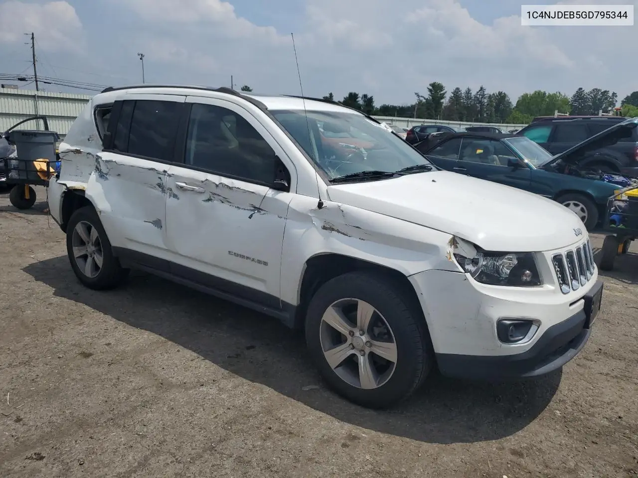2016 Jeep Compass Latitude VIN: 1C4NJDEB5GD795344 Lot: 62455025