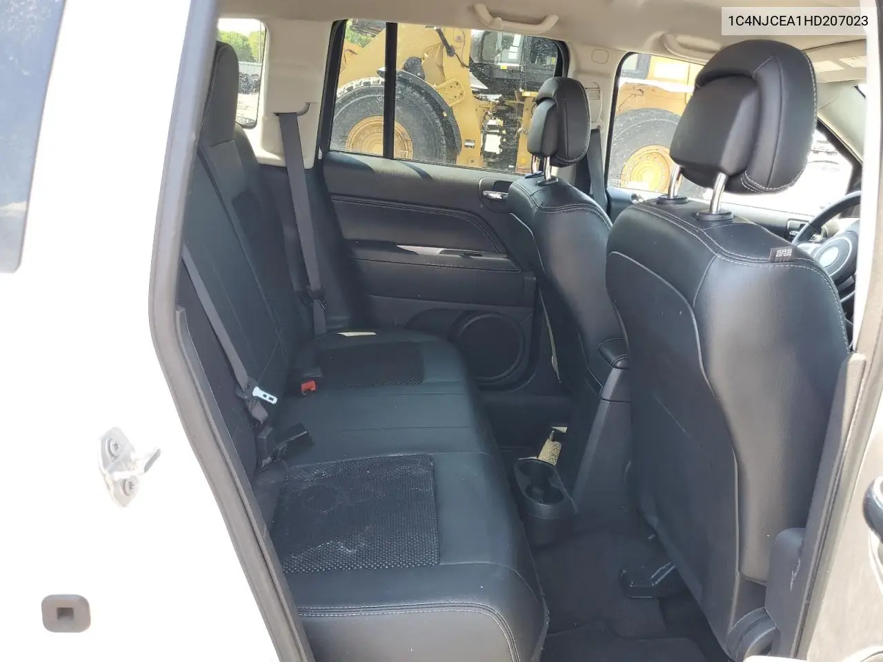 2017 Jeep Compass Latitude VIN: 1C4NJCEA1HD207023 Lot: 56398365