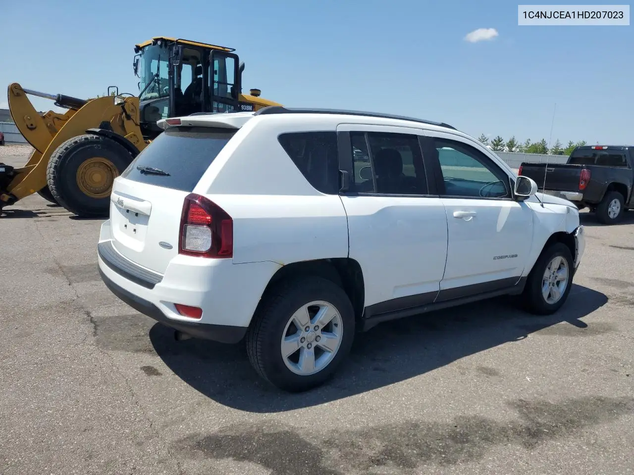 2017 Jeep Compass Latitude VIN: 1C4NJCEA1HD207023 Lot: 56398365