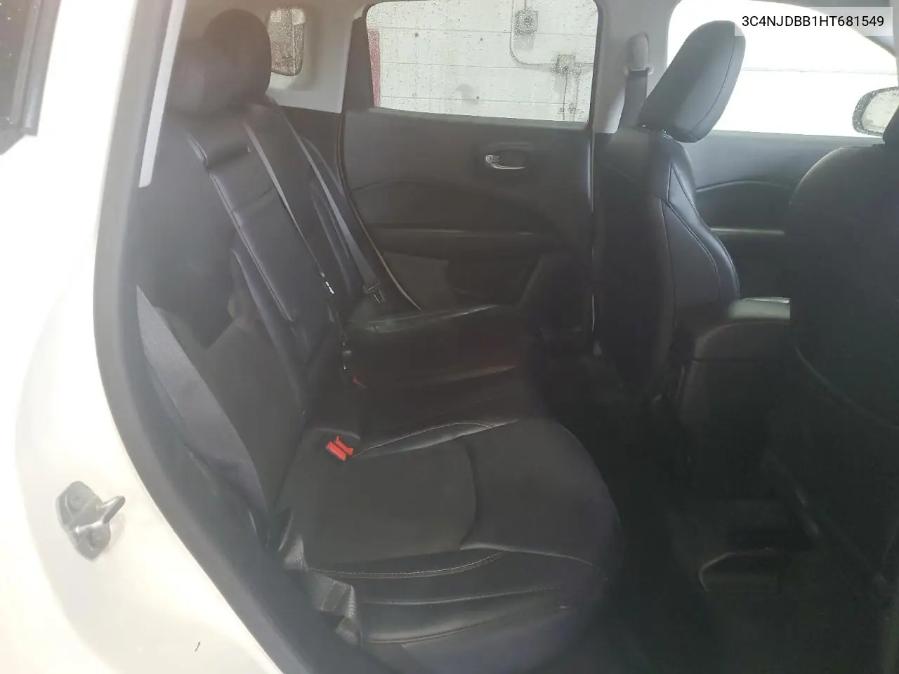2017 Jeep Compass Latitude VIN: 3C4NJDBB1HT681549 Lot: 57326405