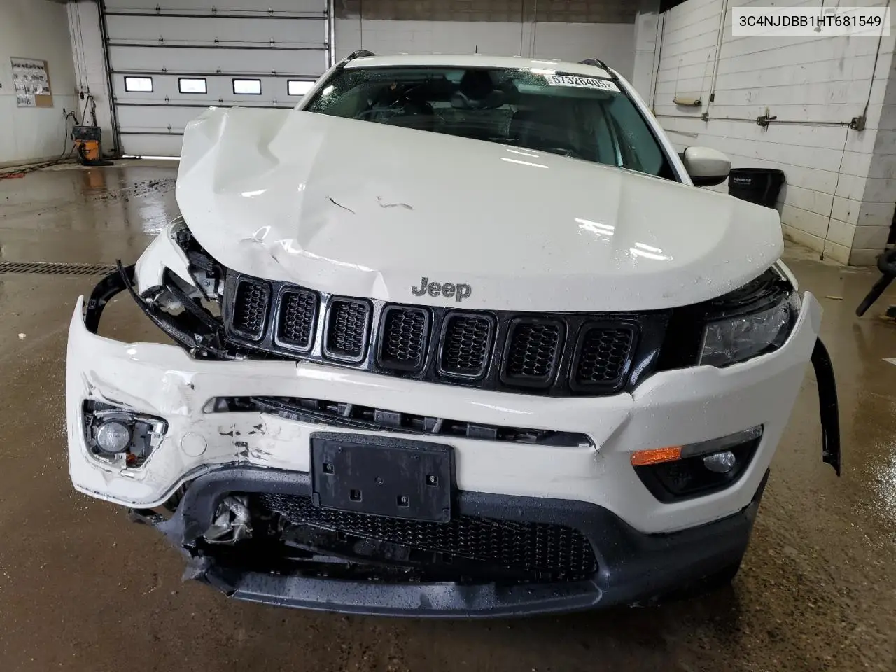 2017 Jeep Compass Latitude VIN: 3C4NJDBB1HT681549 Lot: 57326405