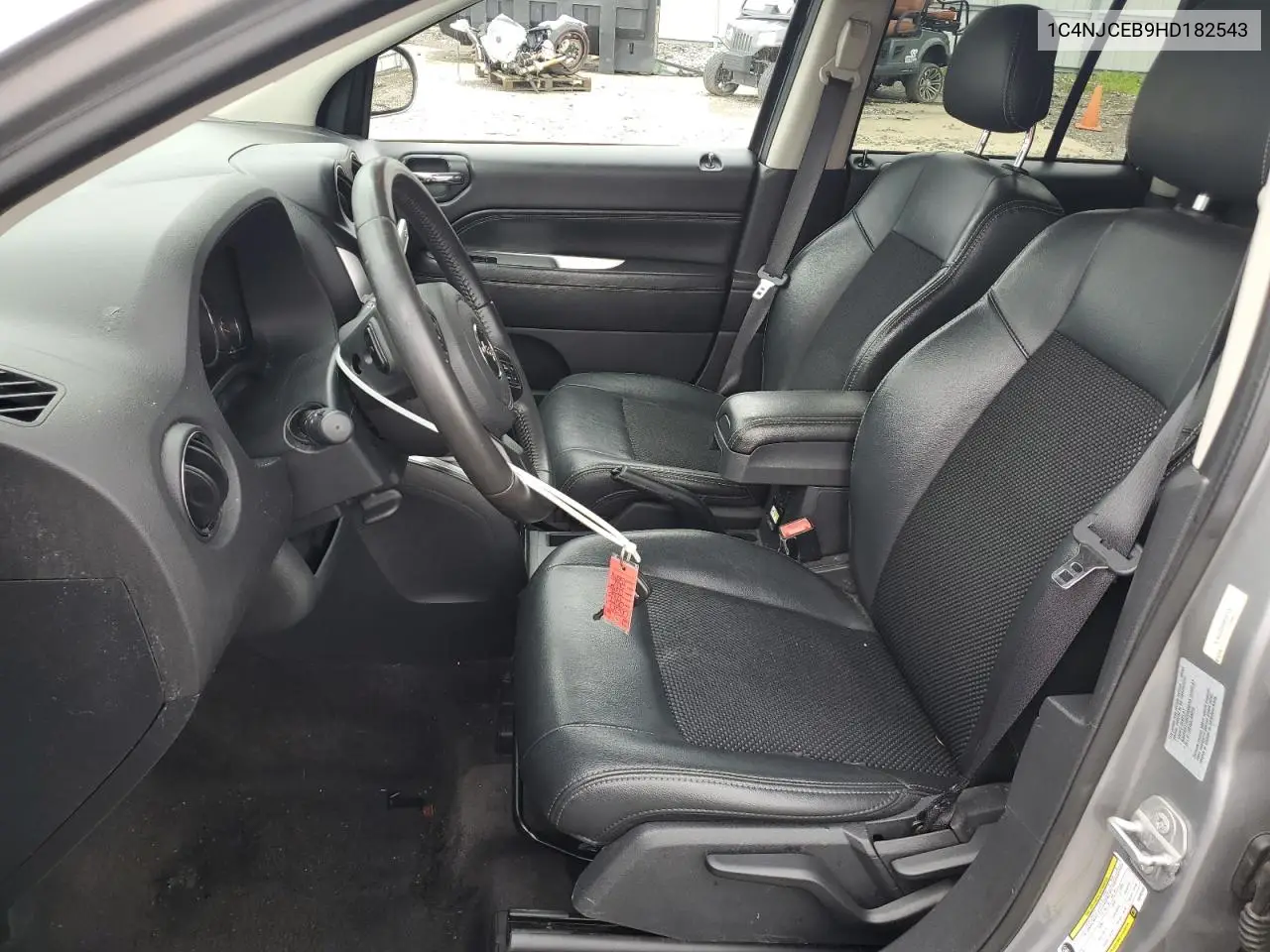 2017 Jeep Compass Latitude VIN: 1C4NJCEB9HD182543 Lot: 64002925