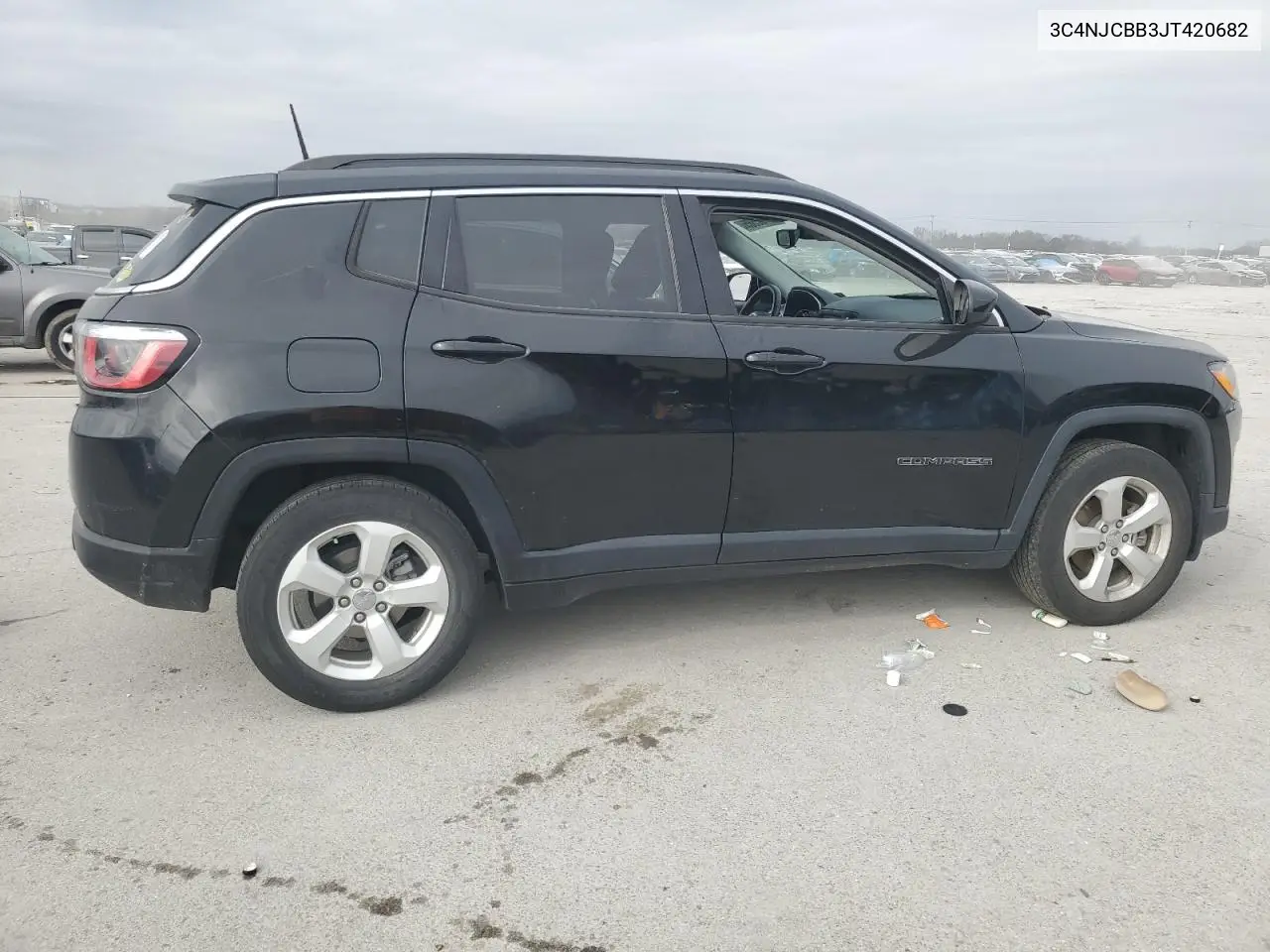 2018 Jeep Compass Latitude VIN: 3C4NJCBB3JT420682 Lot: 43752585