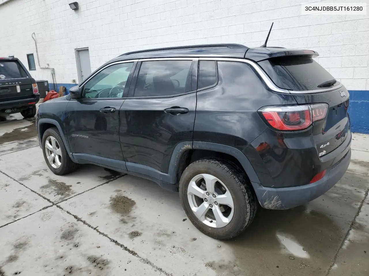 2018 Jeep Compass Latitude VIN: 3C4NJDBB5JT161280 Lot: 56758805