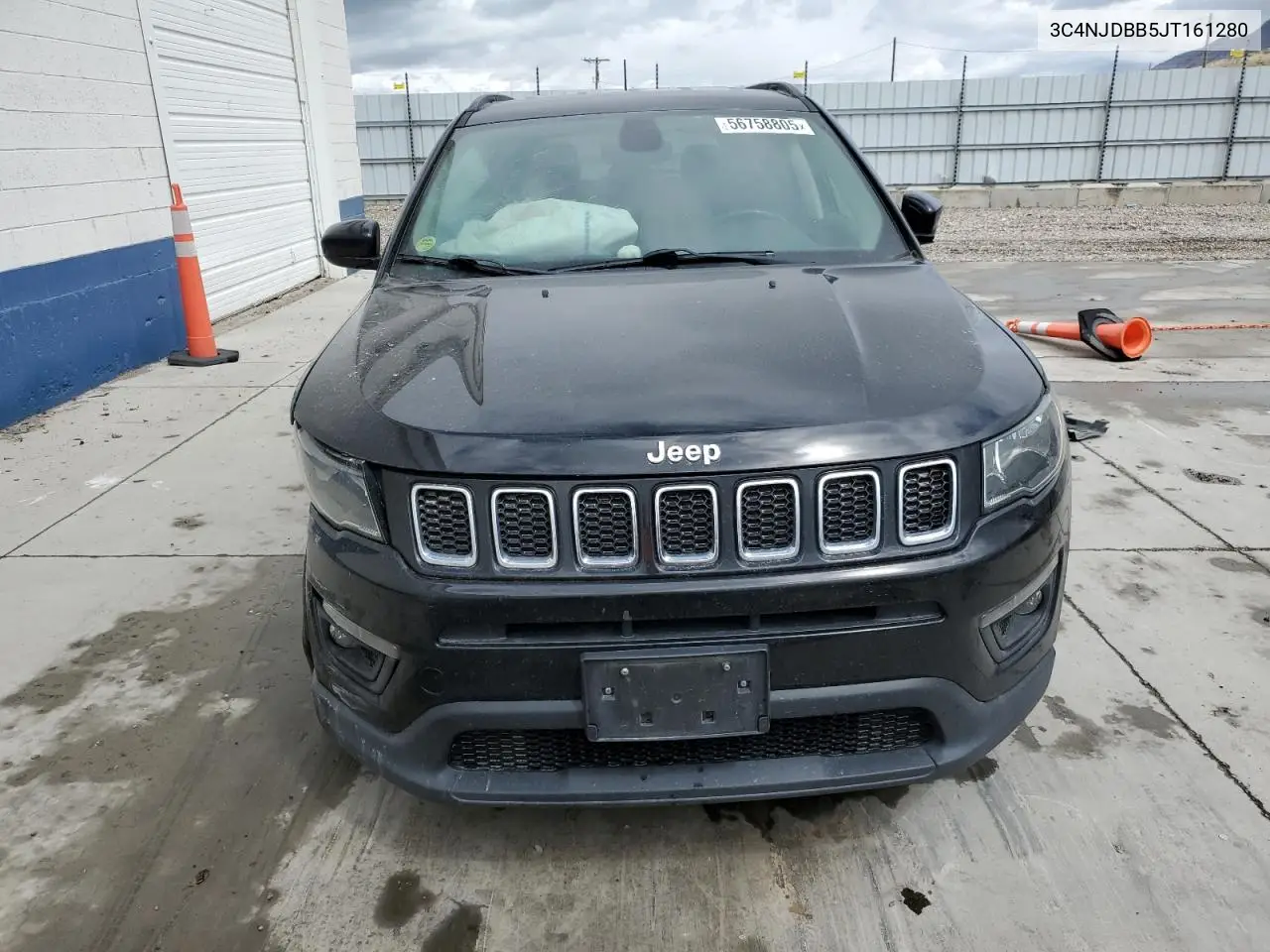 2018 Jeep Compass Latitude VIN: 3C4NJDBB5JT161280 Lot: 56758805