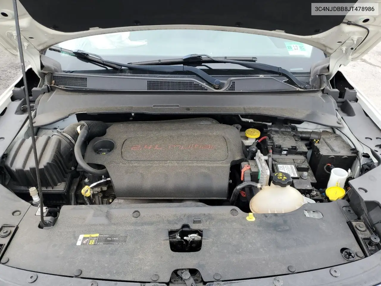 2018 Jeep Compass Latitude VIN: 3C4NJDBB8JT478986 Lot: 58768035