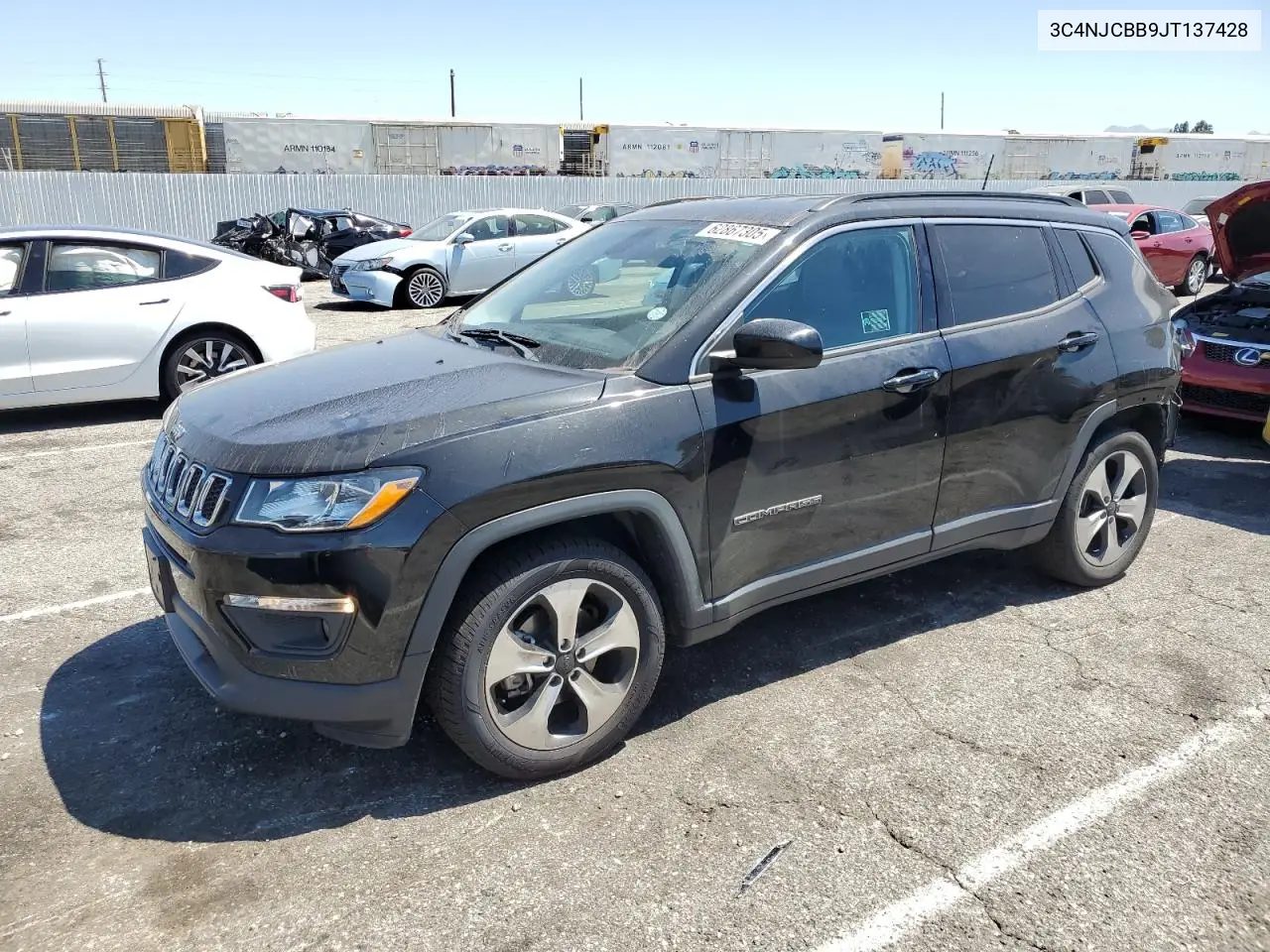 2018 Jeep Compass Latitude VIN: 3C4NJCBB9JT137428 Lot: 62867305