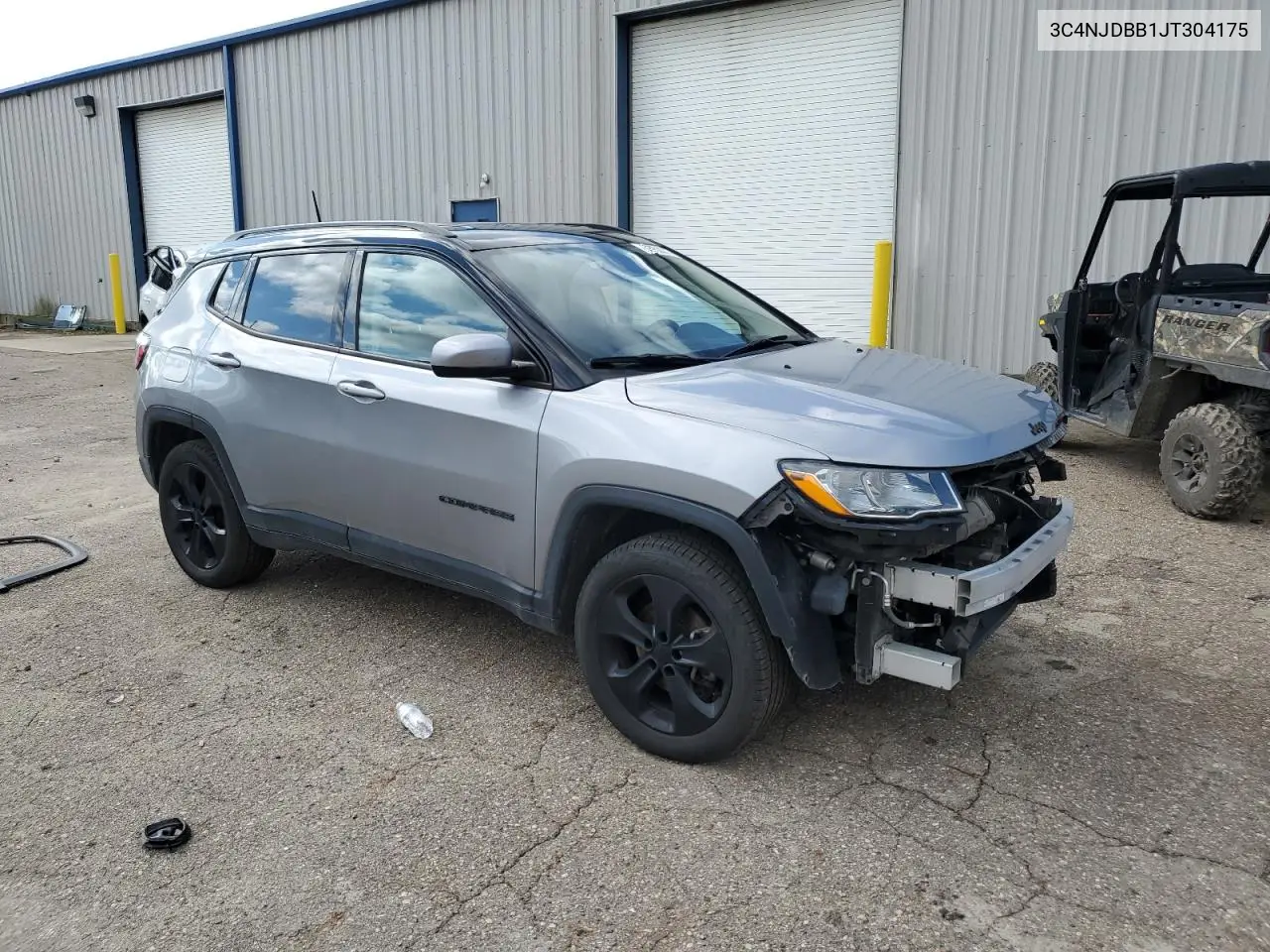 2018 Jeep Compass Latitude VIN: 3C4NJDBB1JT304175 Lot: 62950075