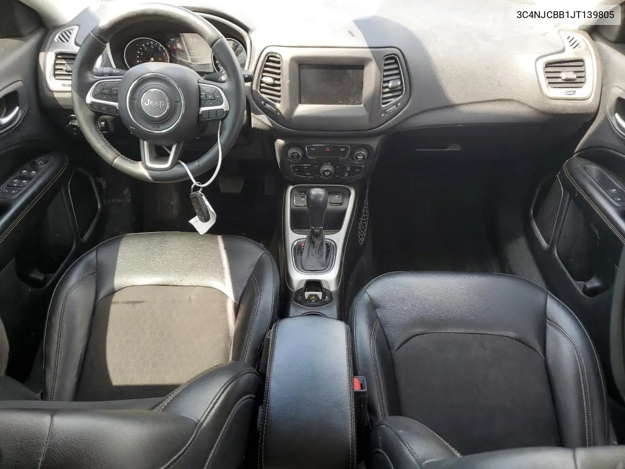 2018 Jeep Compass Latitude VIN: 3C4NJCBB1JT139805 Lot: 63072275