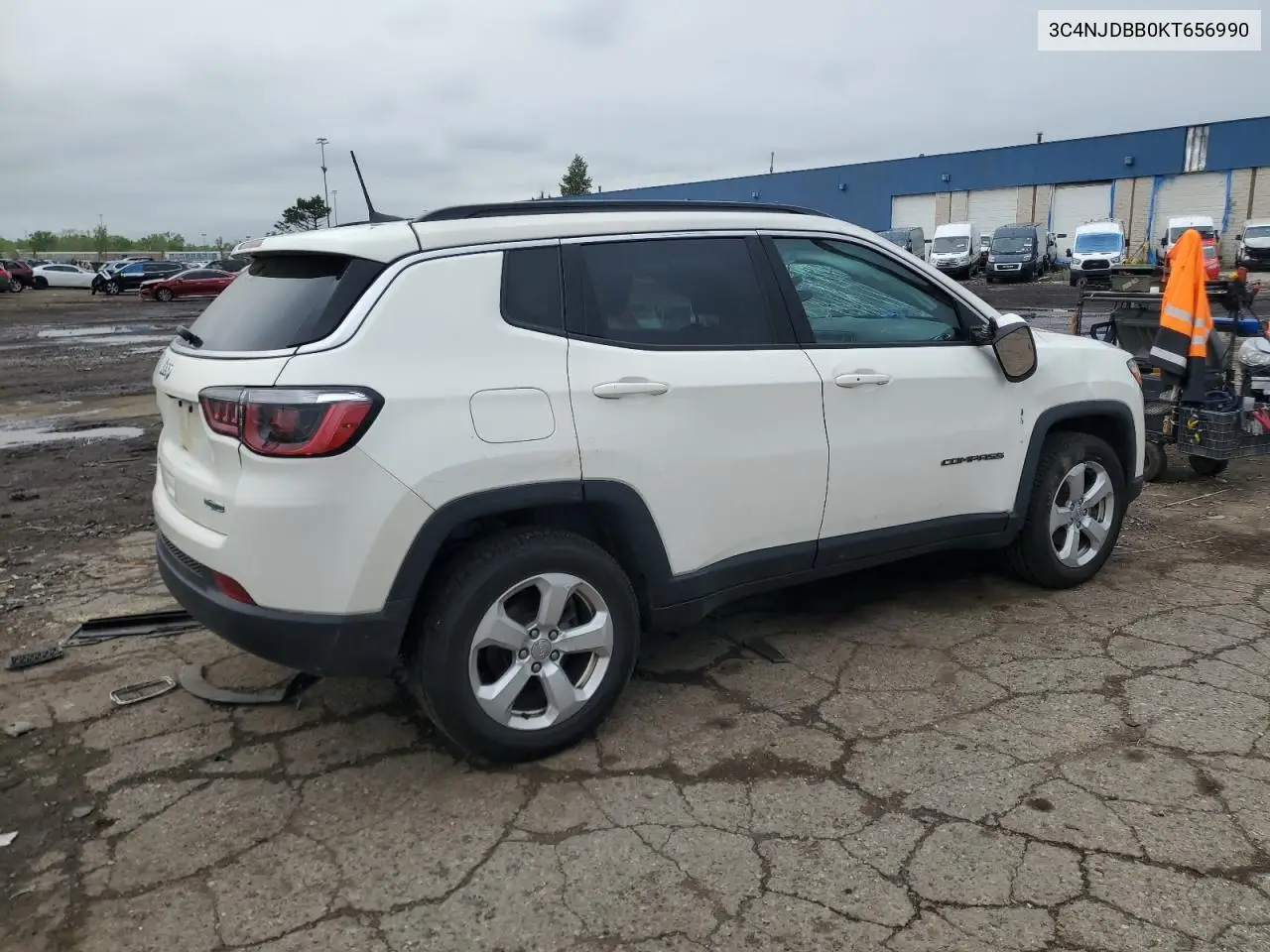 2019 Jeep Compass Latitude VIN: 3C4NJDBB0KT656990 Lot: 56654985