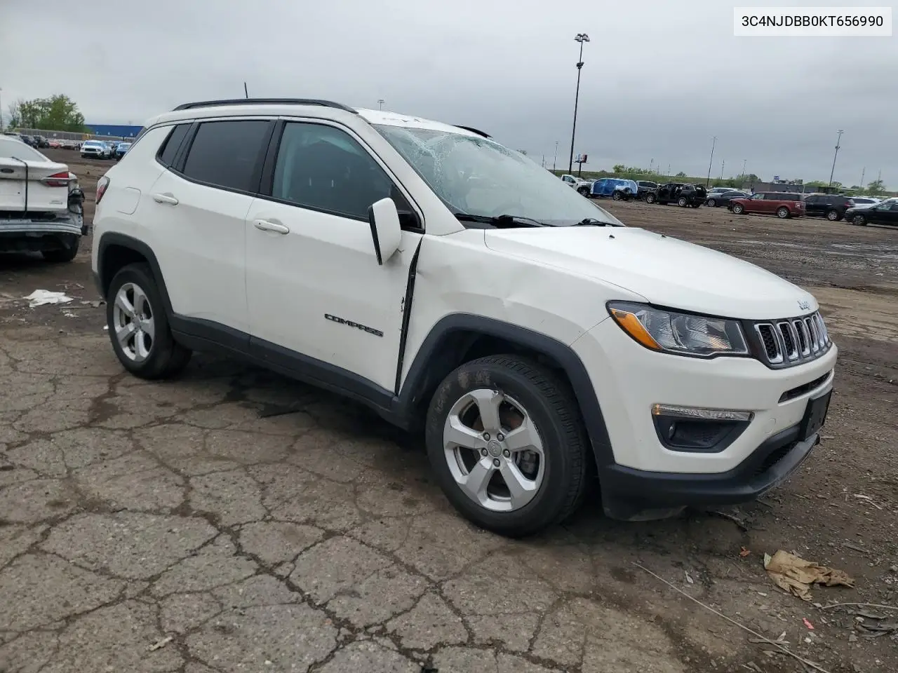 2019 Jeep Compass Latitude VIN: 3C4NJDBB0KT656990 Lot: 56654985