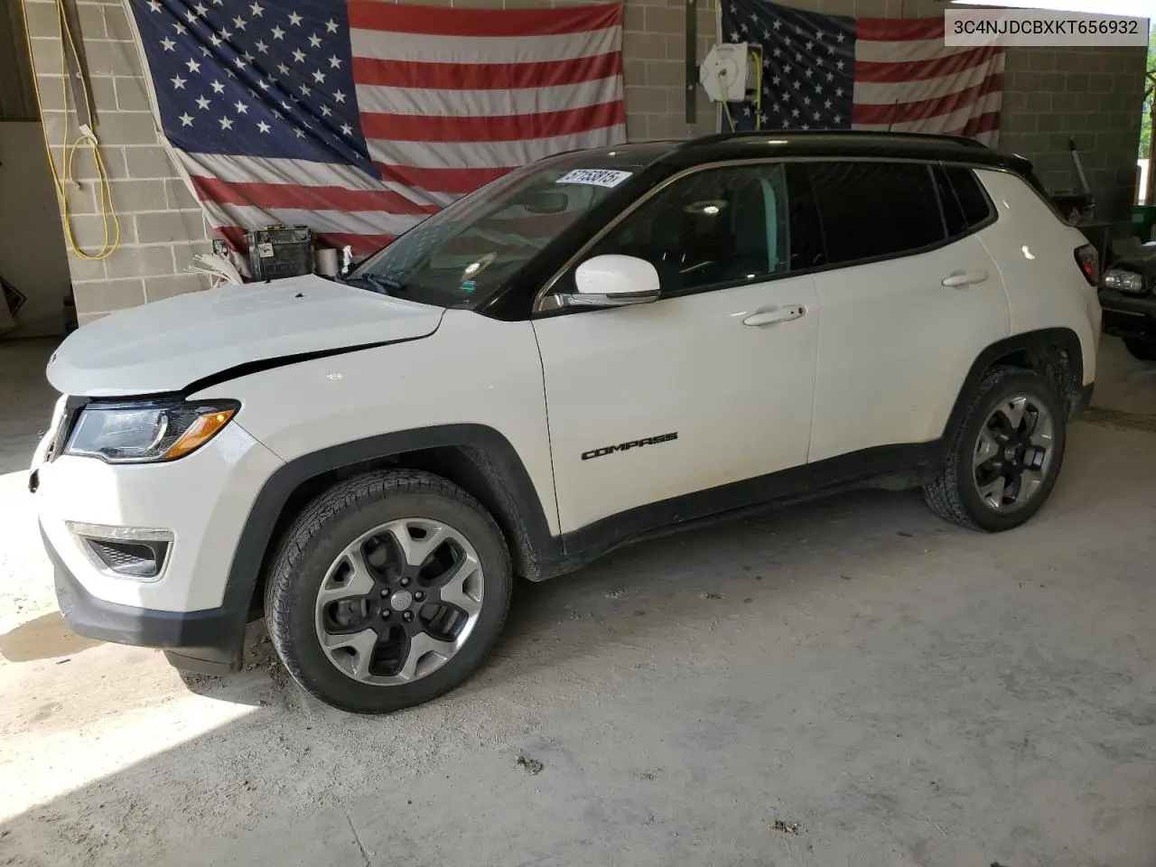 3c4njdcbxkt656932 3C4NJDCBXKT656932 2019 Jeep Compass Limited