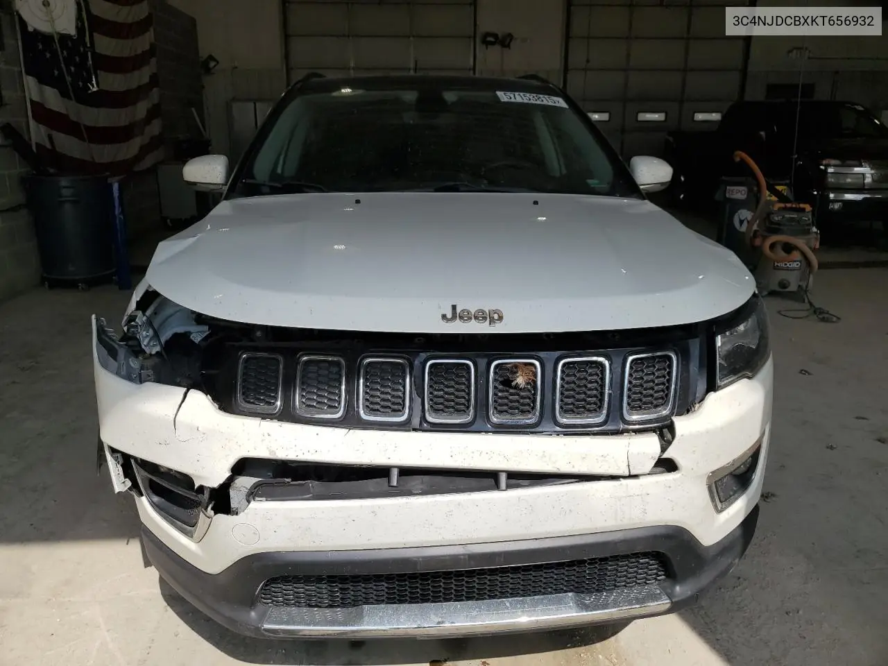 3c4njdcbxkt656932 3C4NJDCBXKT656932 2019 Jeep Compass Limited