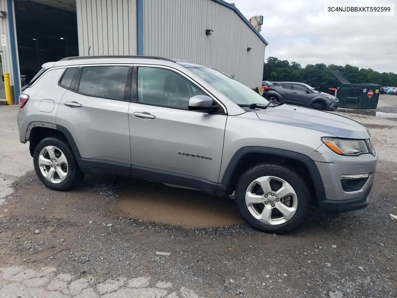 2019 Jeep Compass Latitude VIN: 3C4NJDBBXKT592599 Lot: 64795795