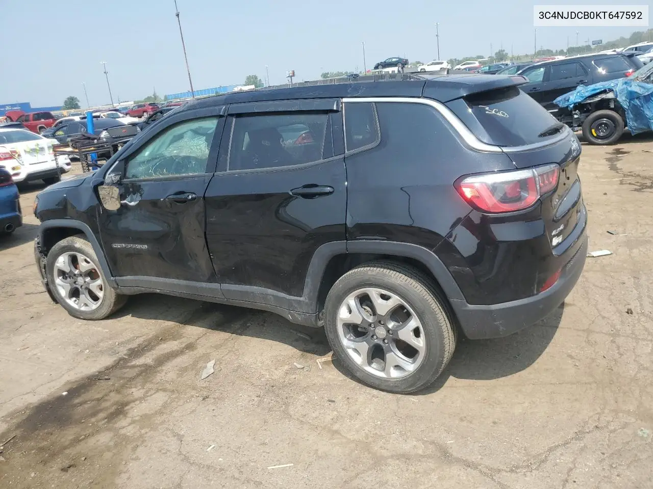 2019 Jeep Compass Limited VIN: 3C4NJDCB0KT647592 Lot: 64810305