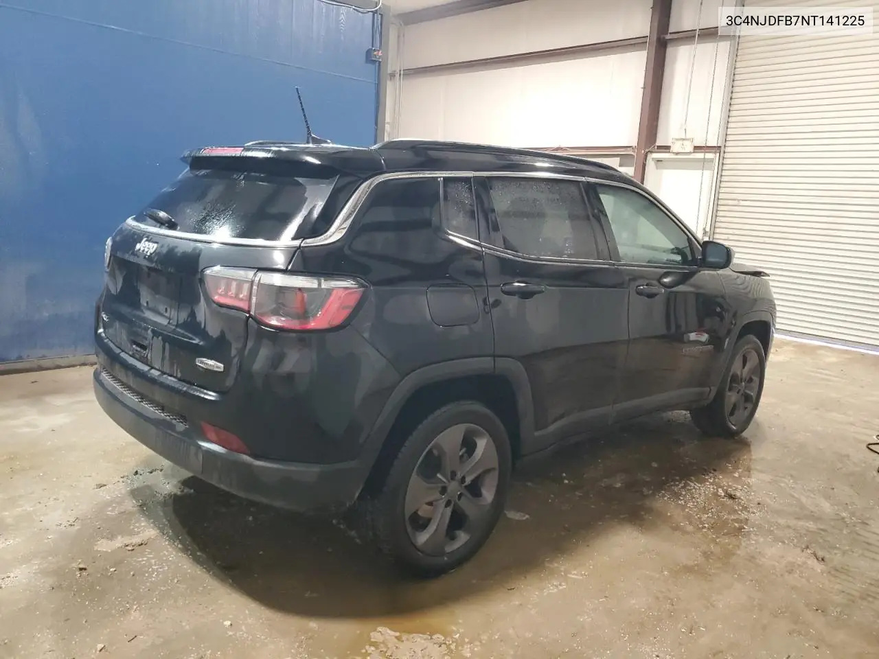 3c4njdfb7nt141225 3C4NJDFB7NT141225 2022 Jeep Compass Latitude Lux
