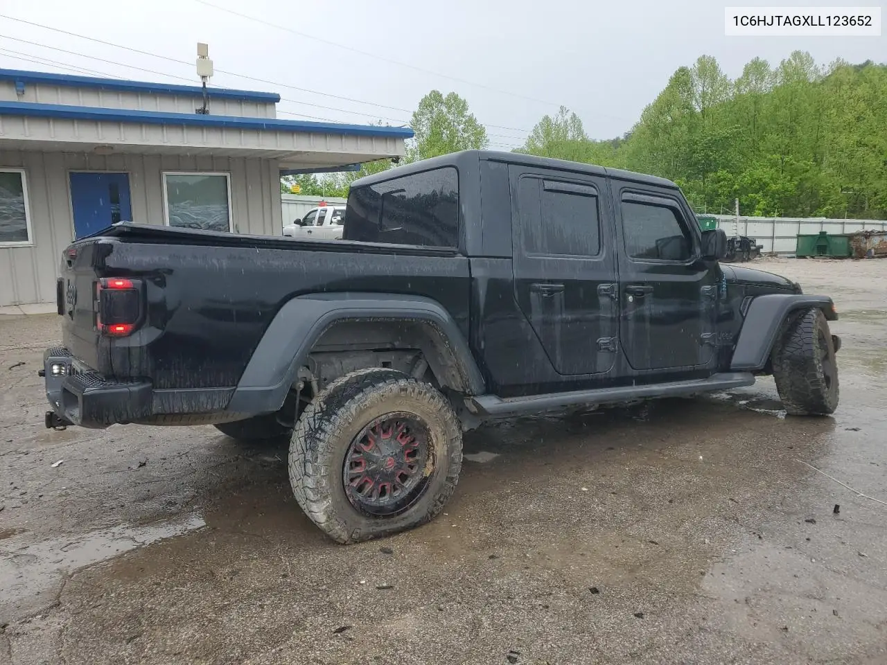 2020 Jeep Gladiator Sport VIN: 1C6HJTAGXLL123652 Lot: 56401405