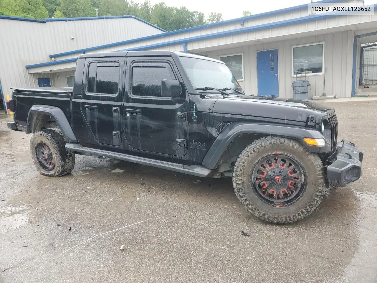 2020 Jeep Gladiator Sport VIN: 1C6HJTAGXLL123652 Lot: 56401405
