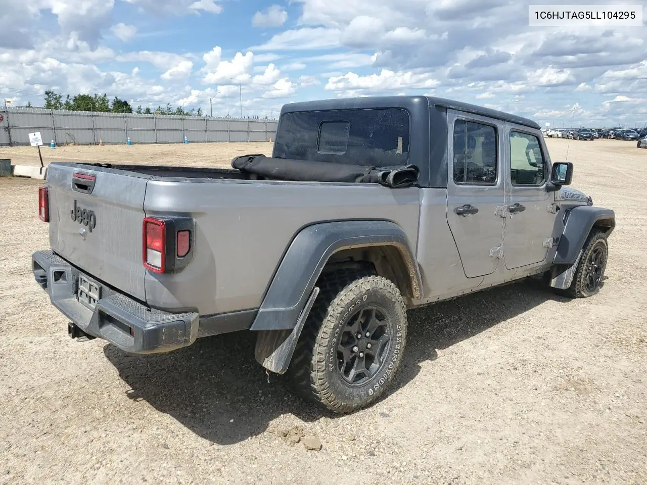 2020 Jeep Gladiator Sport VIN: 1C6HJTAG5LL104295 Lot: 63296995