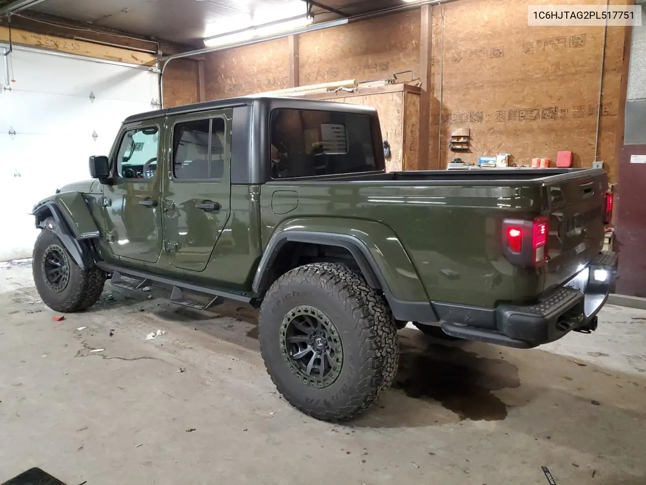 2023 Jeep Gladiator Sport VIN: 1C6HJTAG2PL517751 Lot: 63108085