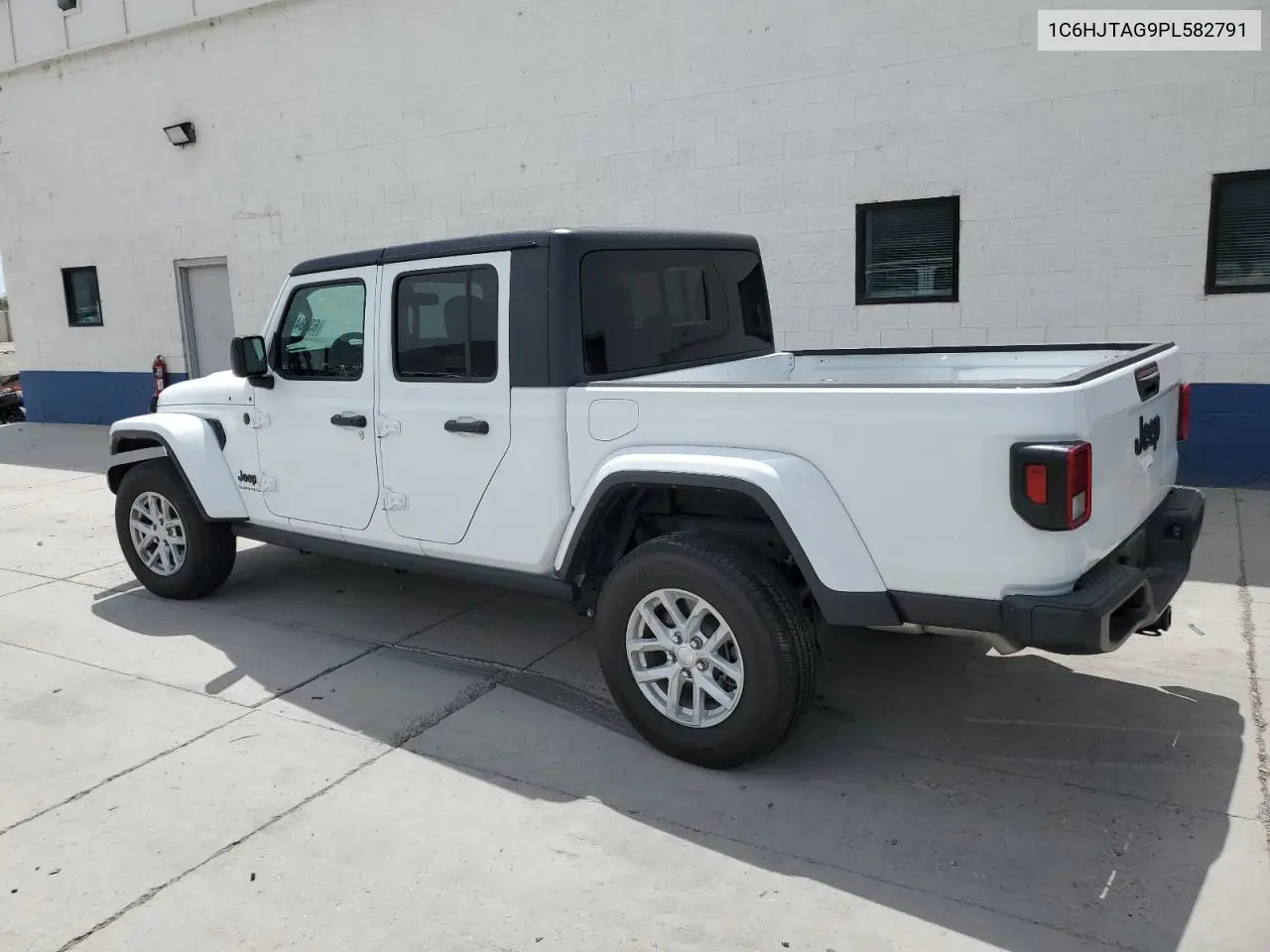 2023 Jeep Gladiator Sport VIN: 1C6HJTAG9PL582791 Lot: 63684225