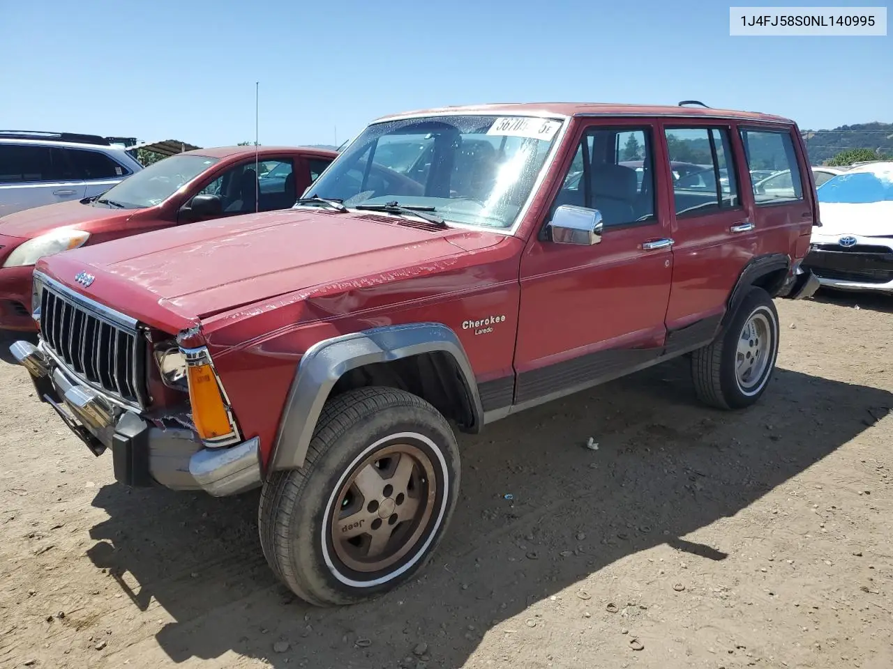 1992 Jeep Cherokee Laredo VIN: 1J4FJ58S0NL140995 Lot: 56705875