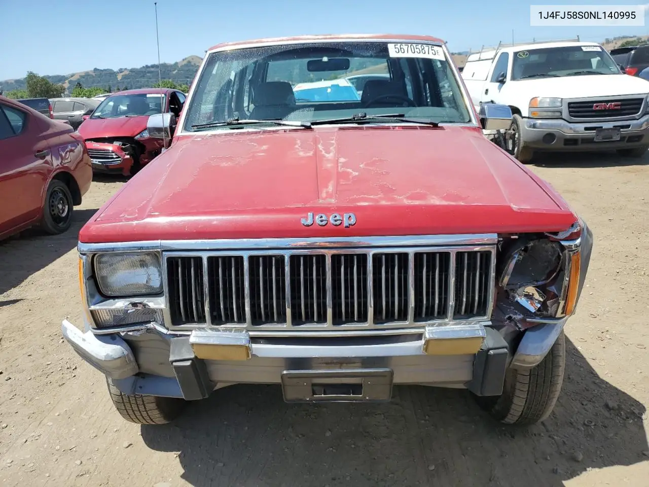 1992 Jeep Cherokee Laredo VIN: 1J4FJ58S0NL140995 Lot: 56705875