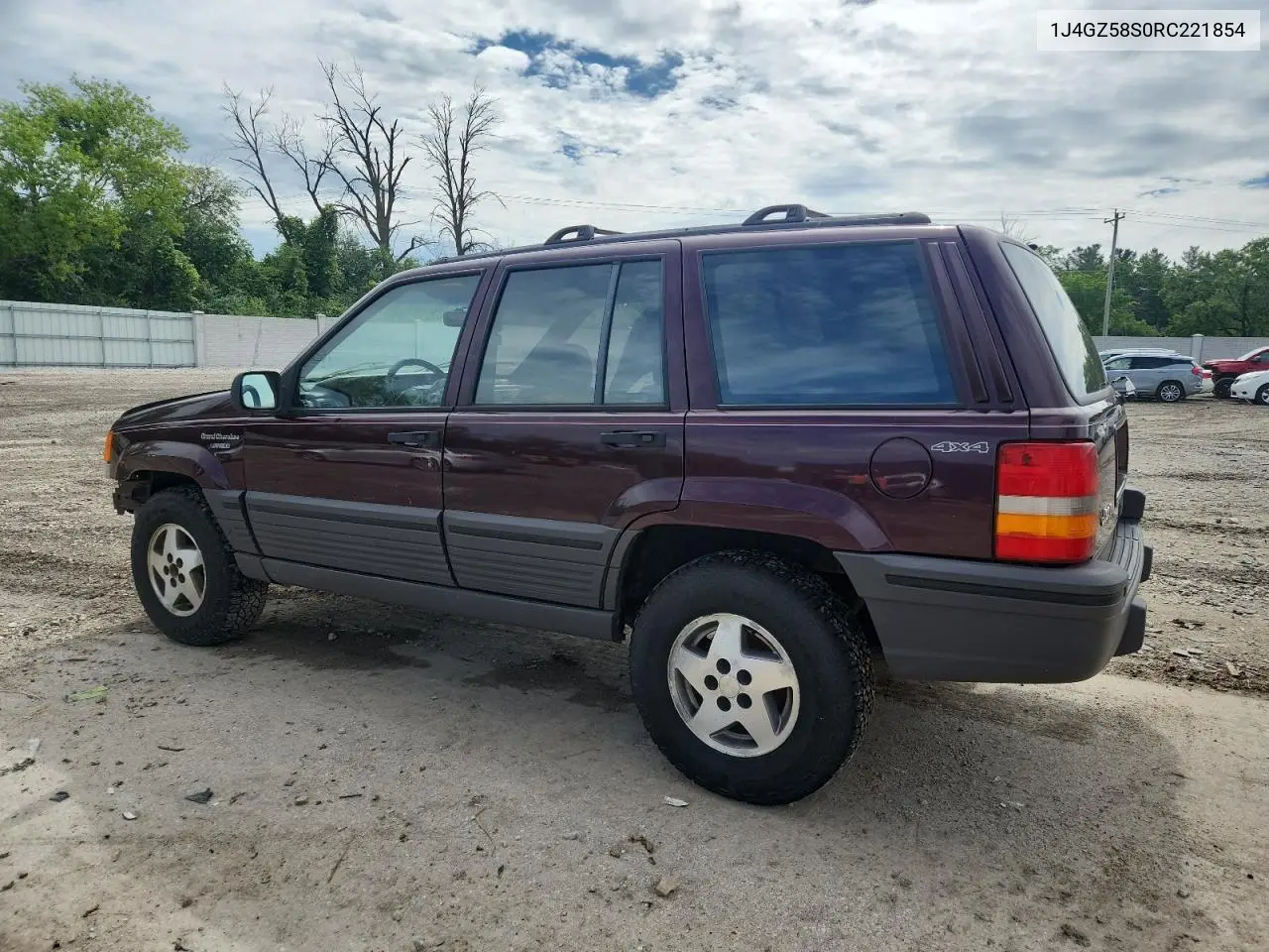 1994 Jeep Grand Cherokee Laredo VIN: 1J4GZ58S0RC221854 Lot: 61950825