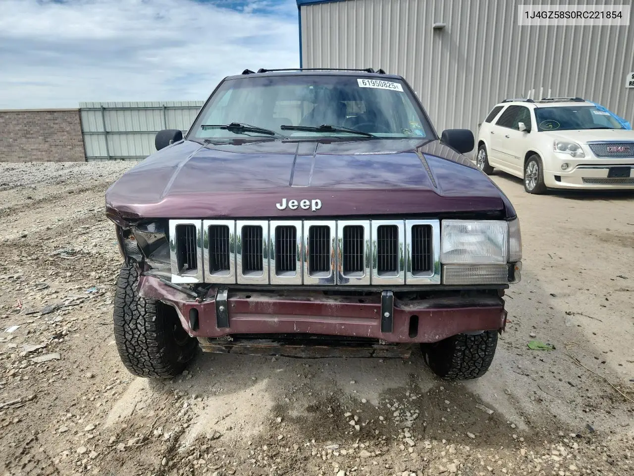 1994 Jeep Grand Cherokee Laredo VIN: 1J4GZ58S0RC221854 Lot: 61950825