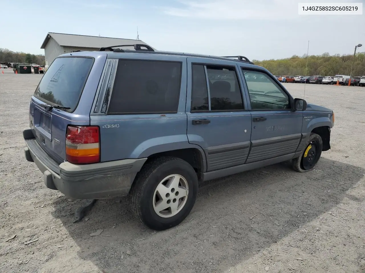 1995 Jeep Grand Cherokee Laredo VIN: 1J4GZ58S2SC605219 Lot: 53530075