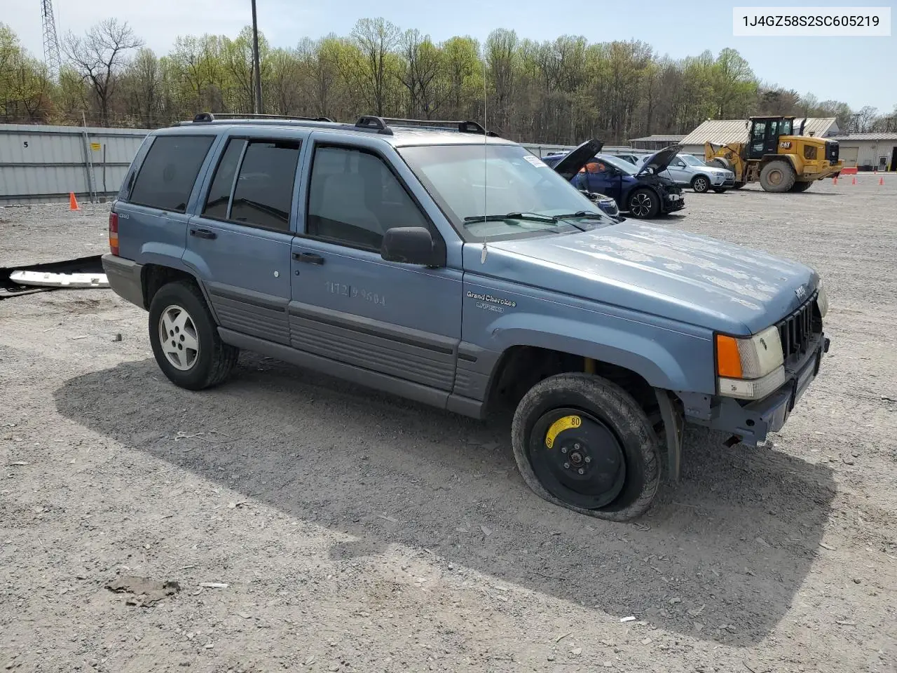 1995 Jeep Grand Cherokee Laredo VIN: 1J4GZ58S2SC605219 Lot: 53530075