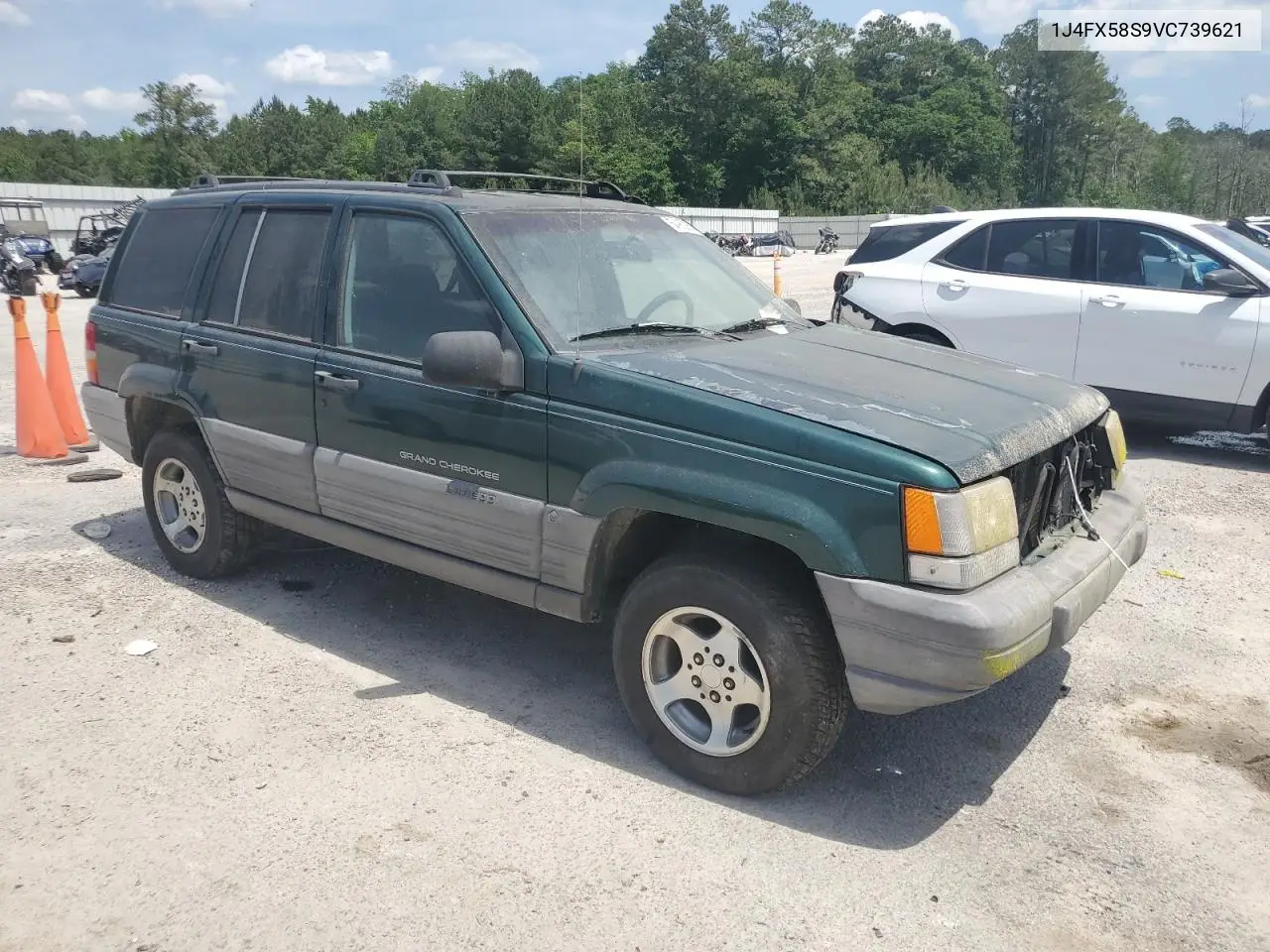 1997 Jeep Grand Cherokee Laredo VIN: 1J4FX58S9VC739621 Lot: 54962855