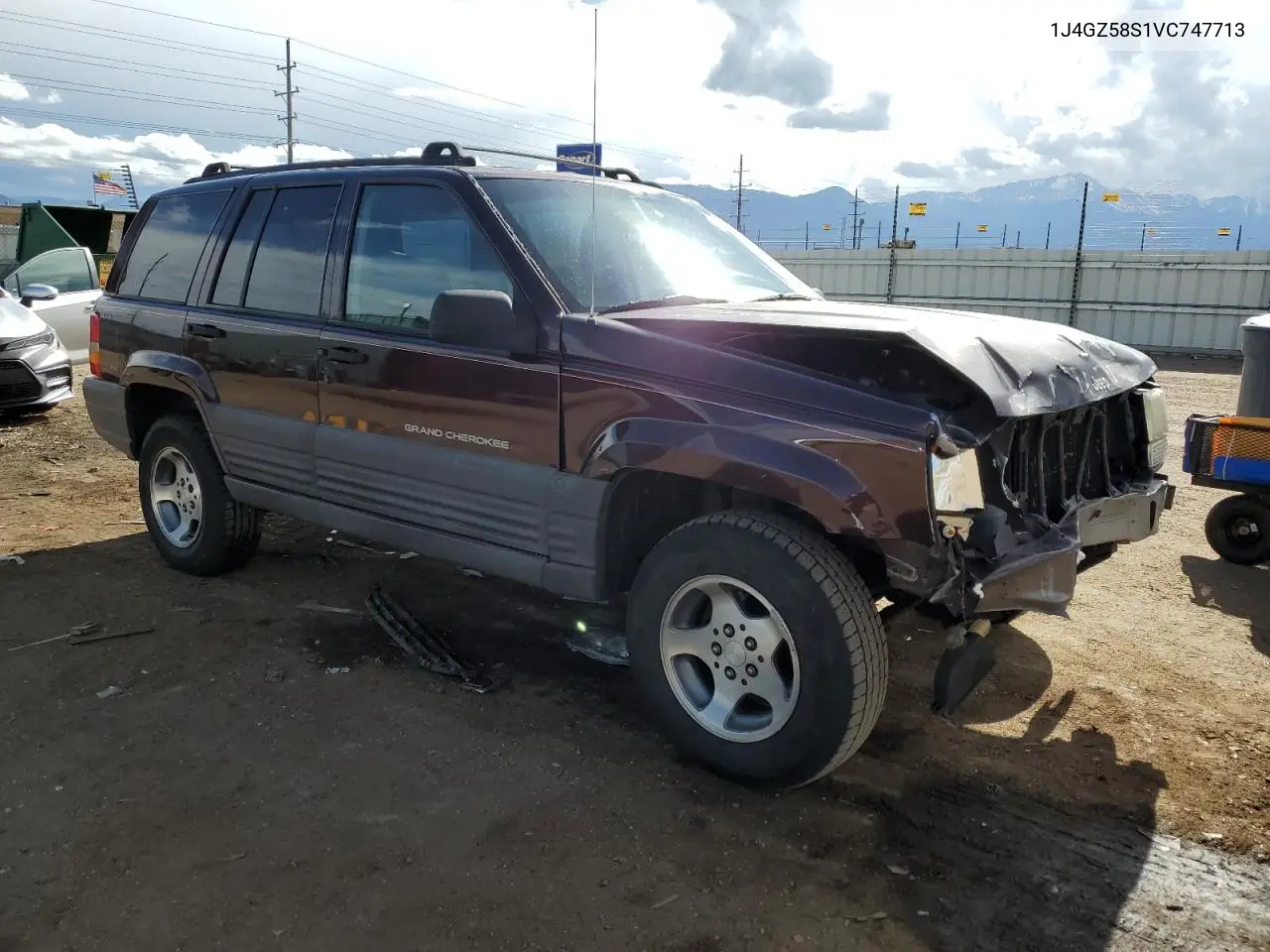 1997 Jeep Grand Cherokee Laredo VIN: 1J4GZ58S1VC747713 Lot: 55290275