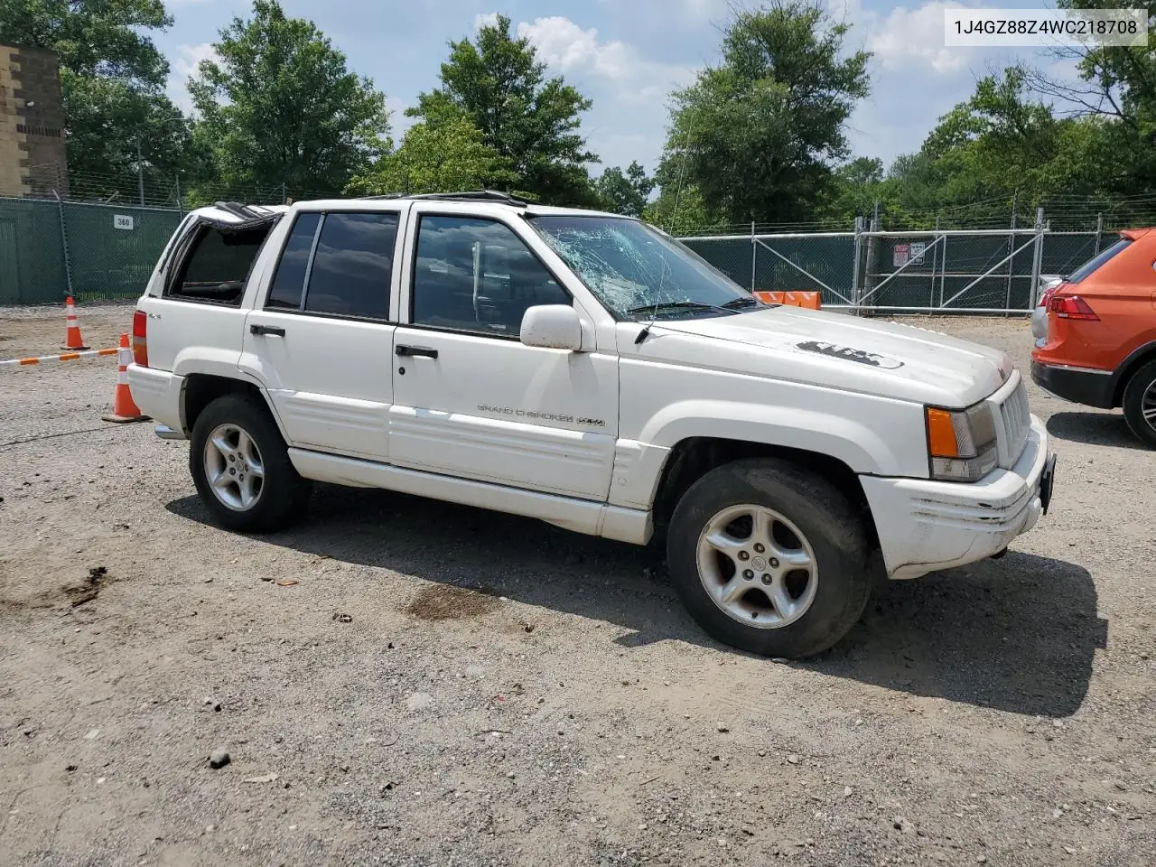 1998 Jeep Grand Cherokee Limited 5.9L VIN: 1J4GZ88Z4WC218708 Lot: 63678395
