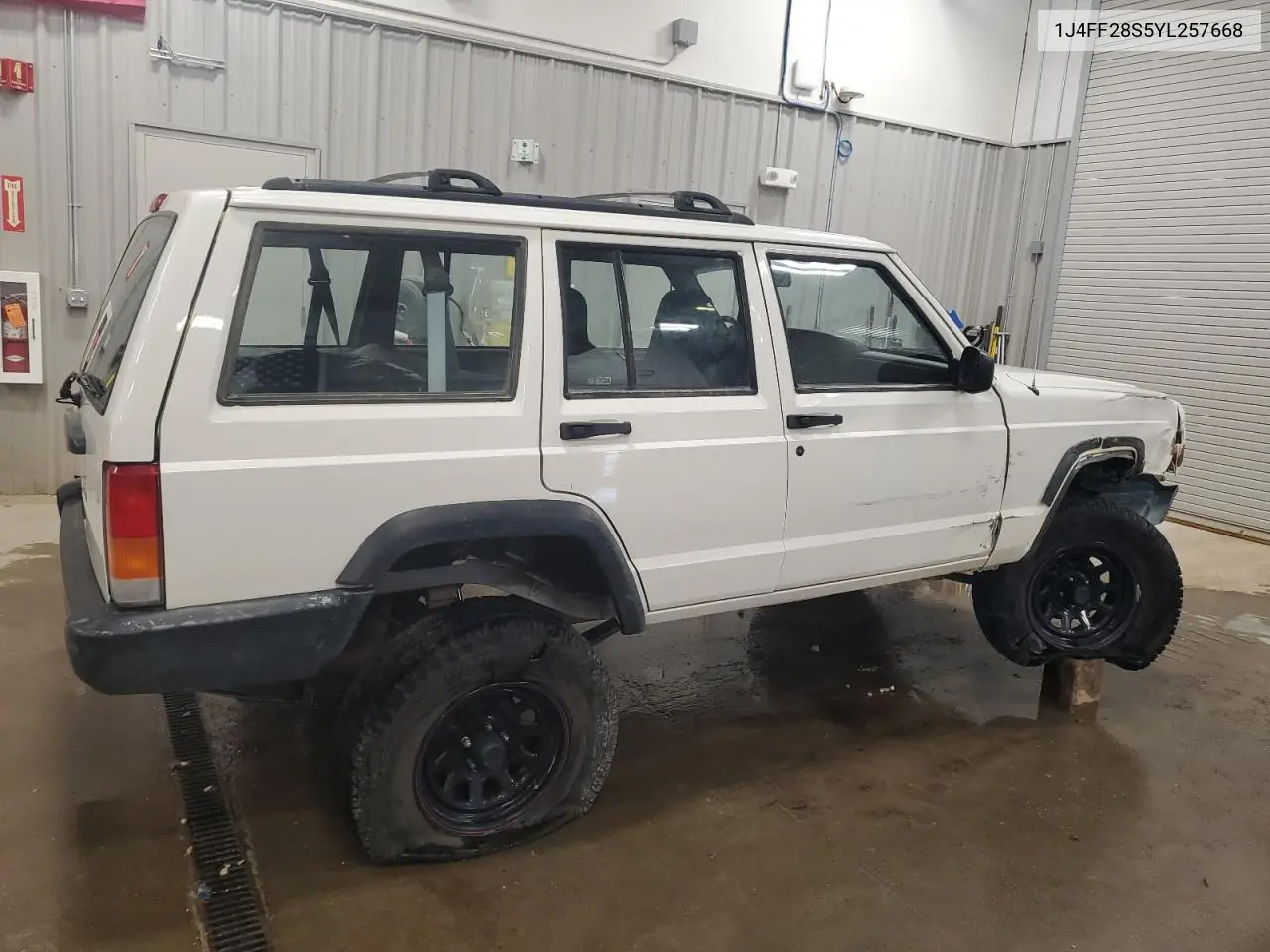 2000 Jeep Cherokee Se VIN: 1J4FF28S5YL257668 Lot: 61968415