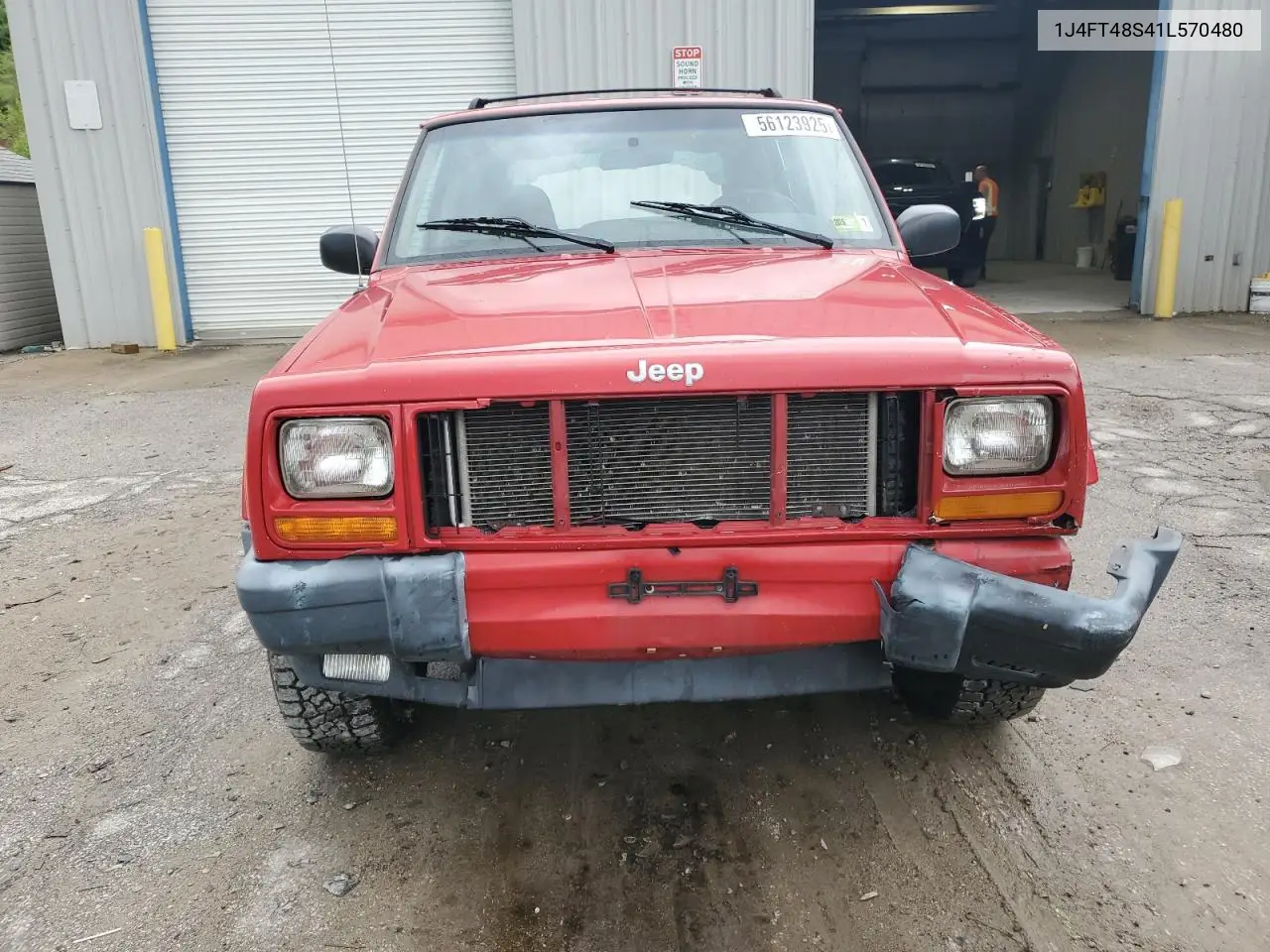 2001 Jeep Cherokee Sport VIN: 1J4FT48S41L570480 Lot: 56123925