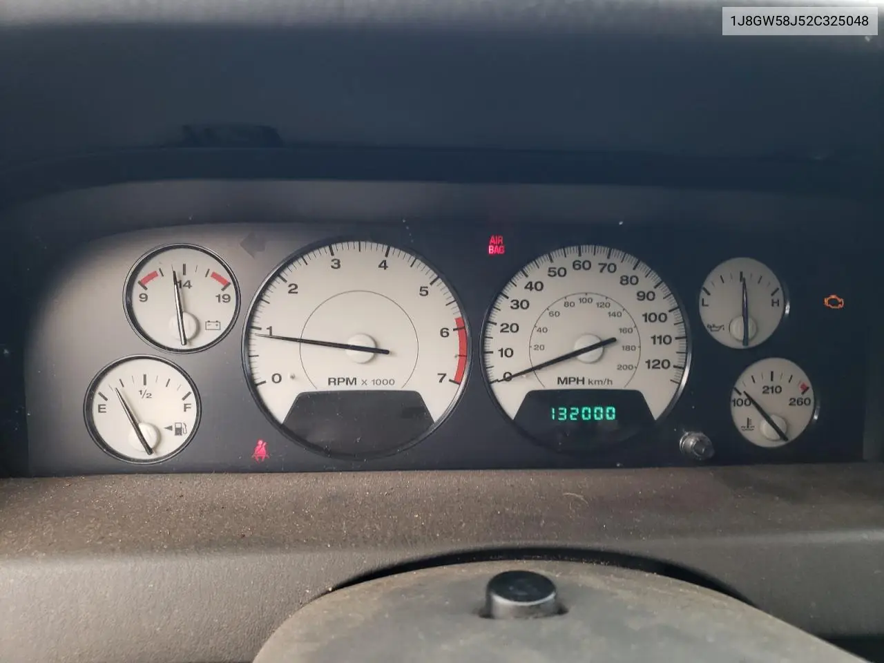 2002 Jeep Grand Cherokee Limited VIN: 1J8GW58J52C325048 Lot: 56254705
