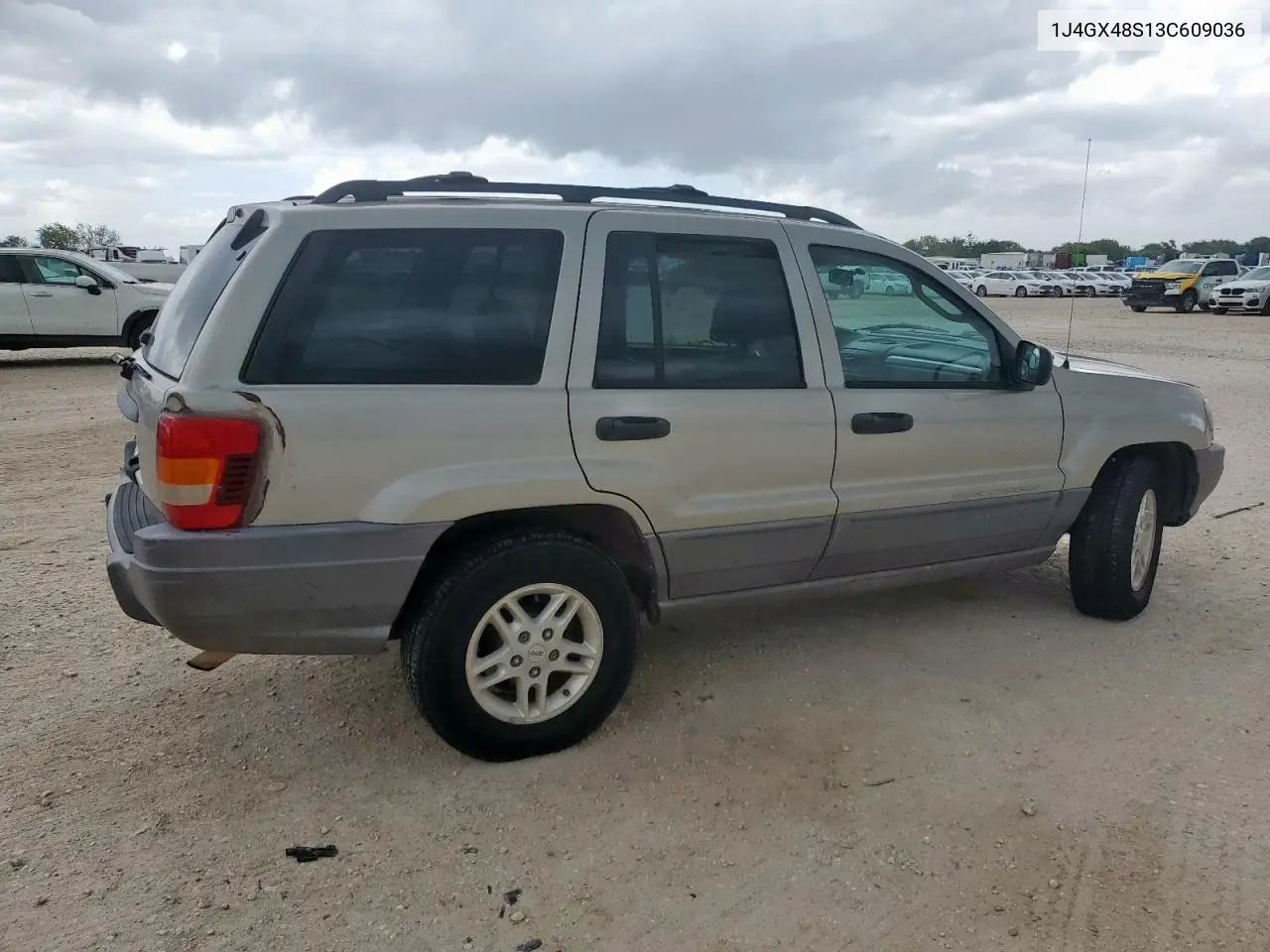 2003 Jeep Grand Cherokee Laredo VIN: 1J4GX48S13C609036 Lot: 63143505