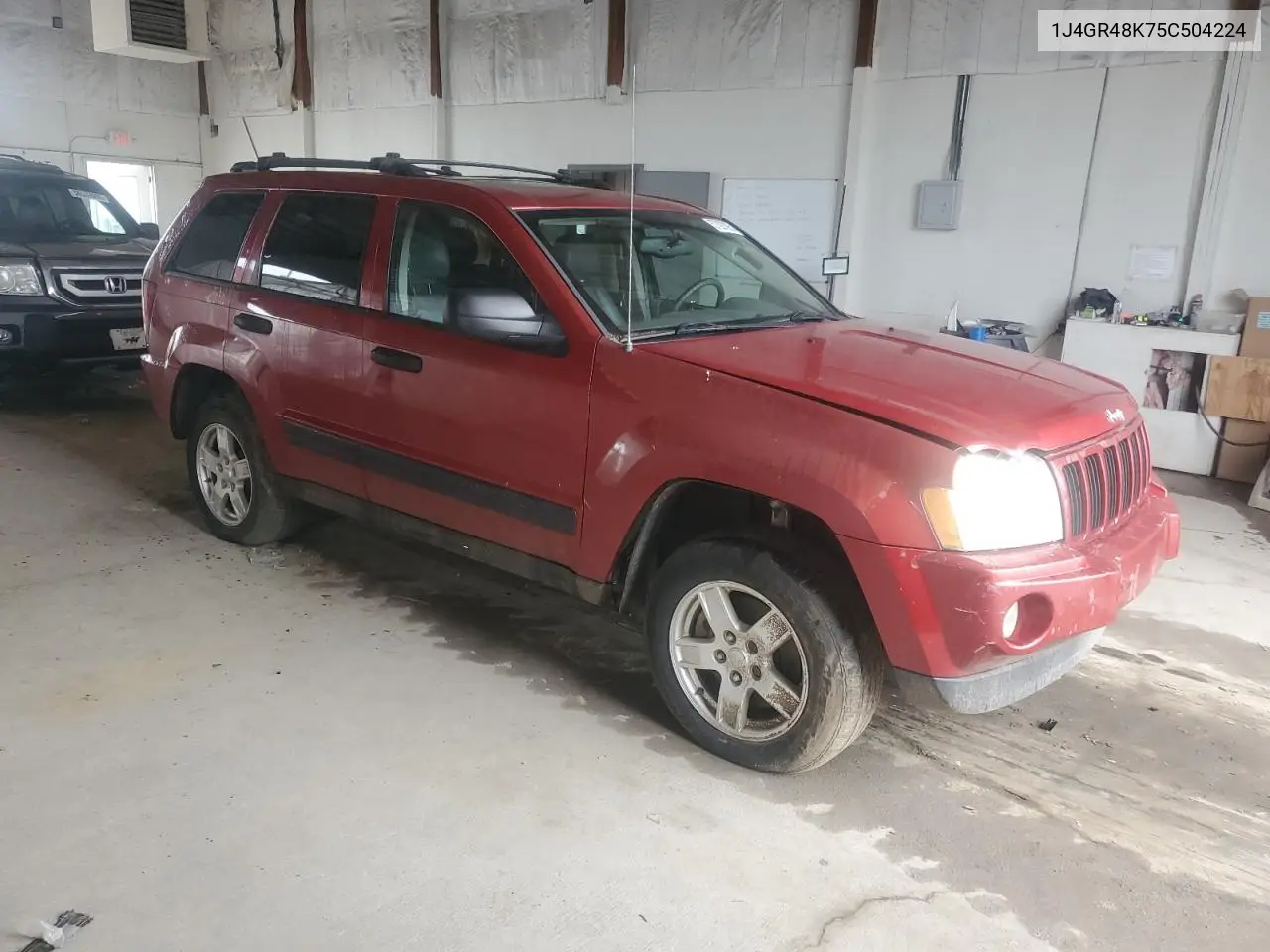 2005 Jeep Grand Cherokee Laredo VIN: 1J4GR48K75C504224 Lot: 57097095