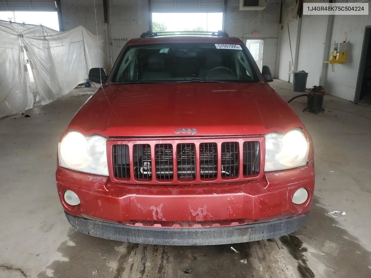 2005 Jeep Grand Cherokee Laredo VIN: 1J4GR48K75C504224 Lot: 57097095