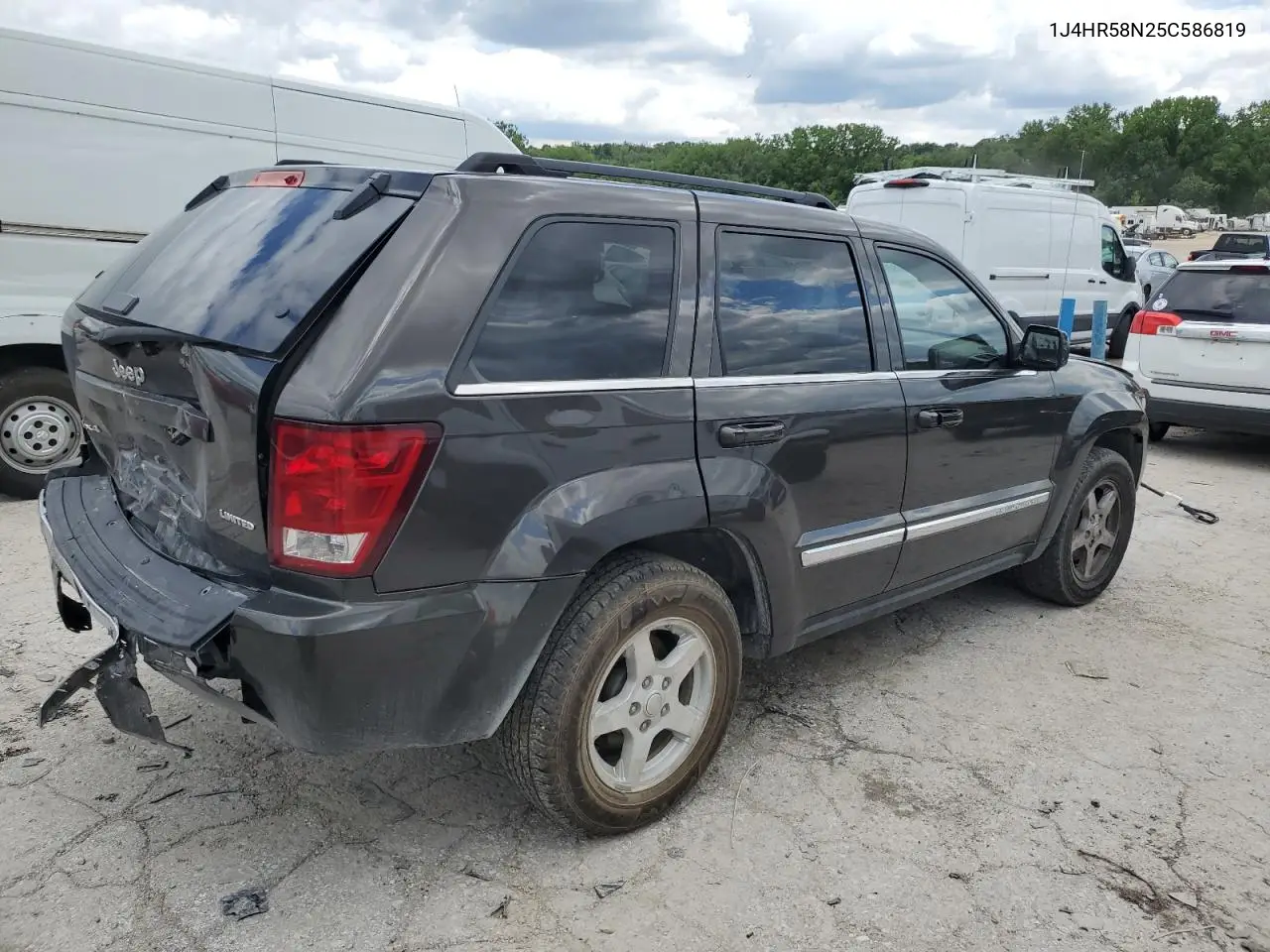 2005 Jeep Grand Cherokee Limited VIN: 1J4HR58N25C586819 Lot: 58513685