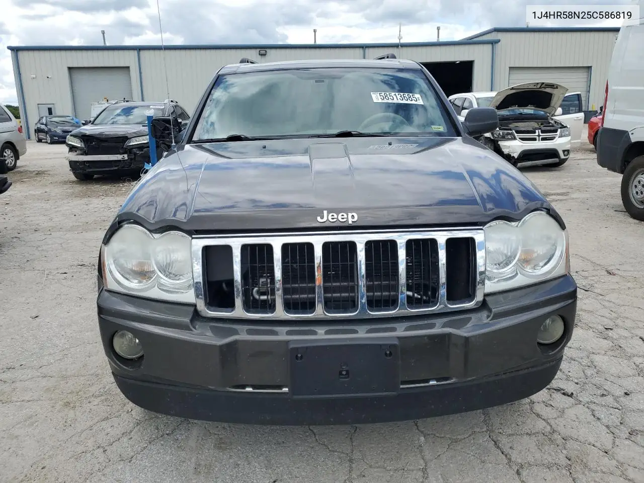 2005 Jeep Grand Cherokee Limited VIN: 1J4HR58N25C586819 Lot: 58513685