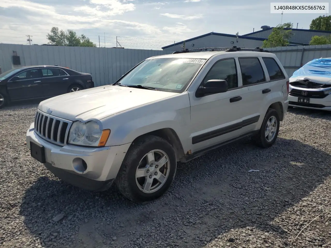 2005 Jeep Grand Cherokee Laredo VIN: 1J4GR48KX5C565762 Lot: 63080115